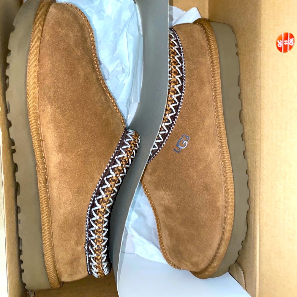 Chestnut Tasman ugg slides - Picture 1 of 3